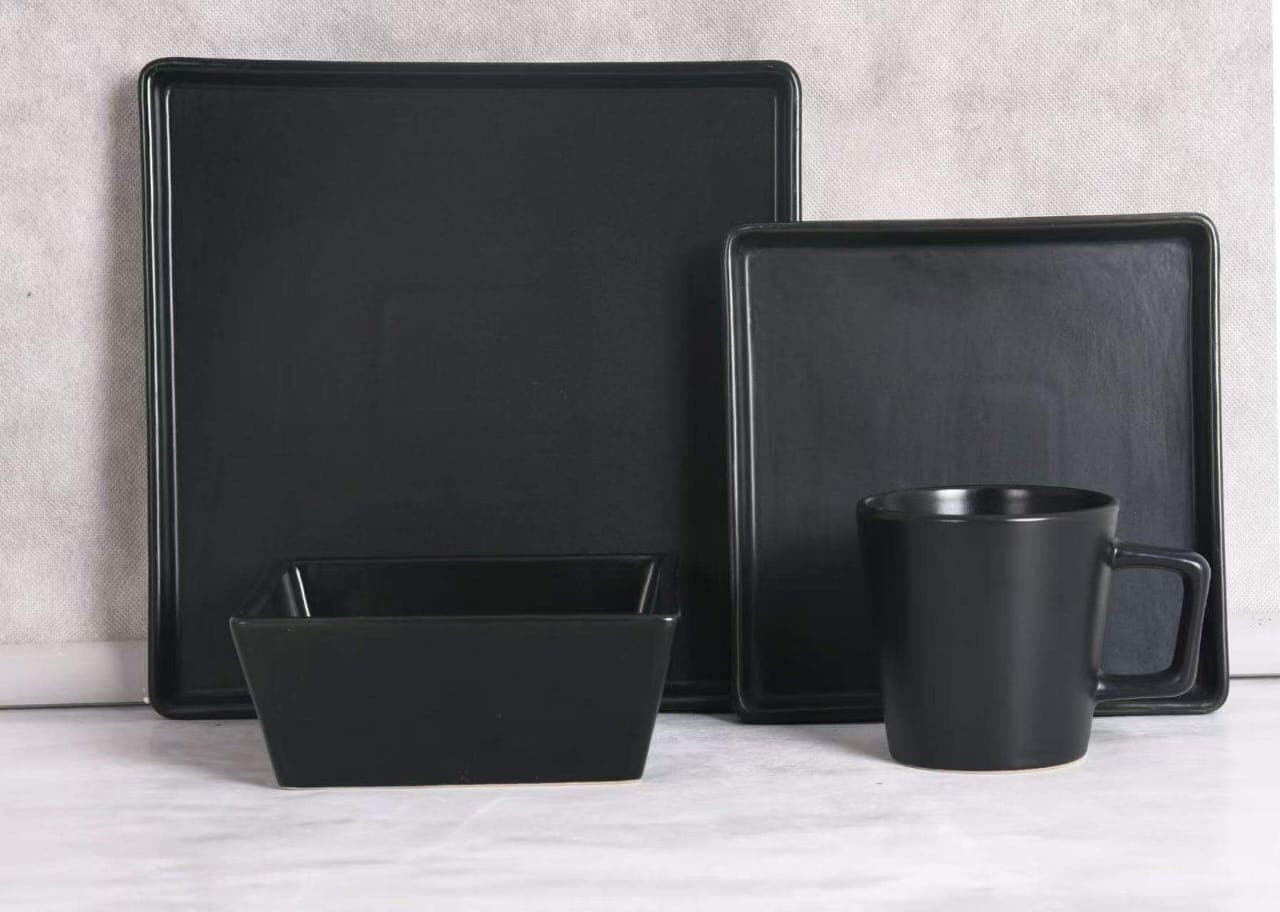 European Style Black Dinner Set